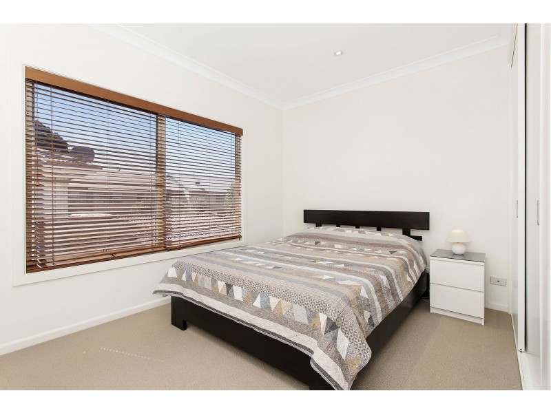 2/4-6 Paddison Avenue, Gymea NSW 2227