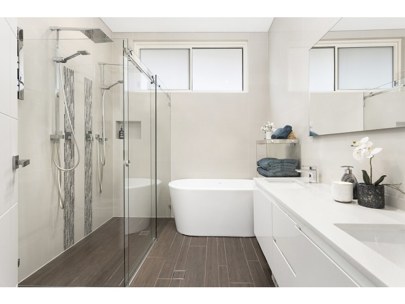 2 Huskisson Street, Gymea Bay NSW 2227