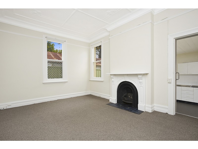 6 Grantham Street, Carlton NSW 2218