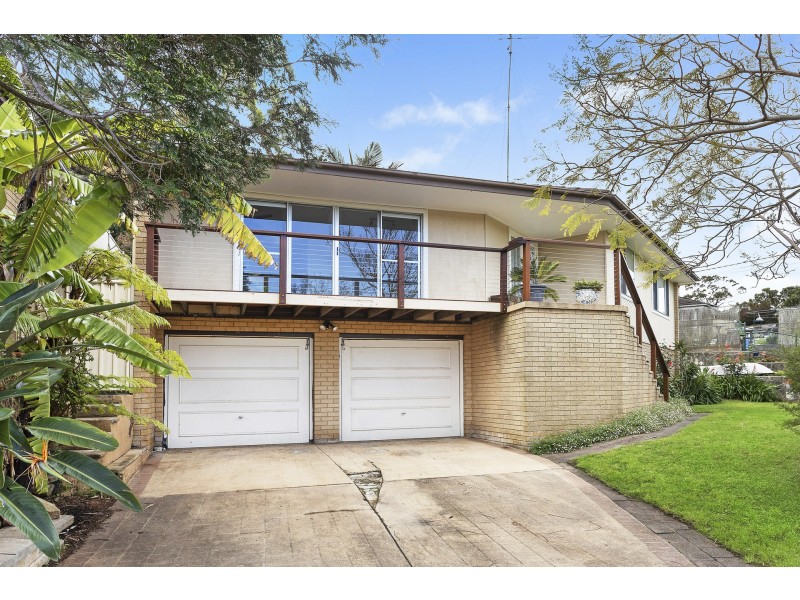 17 Mendos Place, Engadine NSW 2233