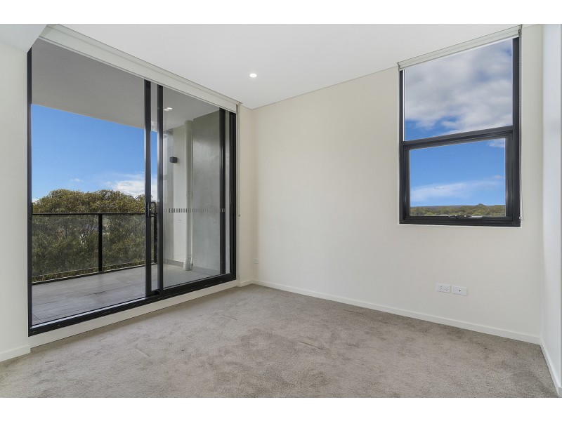 B502/1-3 Pinnacle Street, Miranda NSW 2228