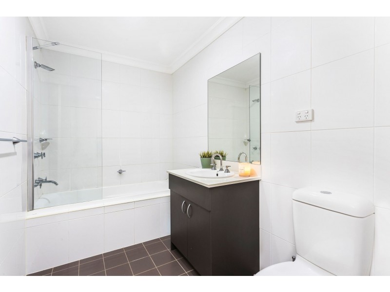 2/1-3 Hunter Street, Kirrawee NSW 2232