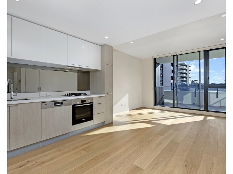 212/4 Foreshore Boulevard, Woolooware NSW 2230