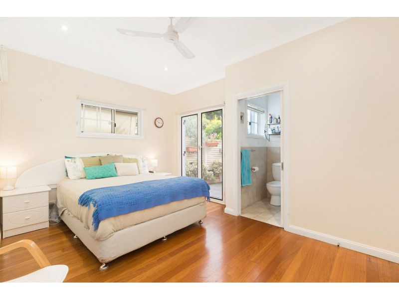 6 Highview Crescent, Oyster Bay NSW 2225