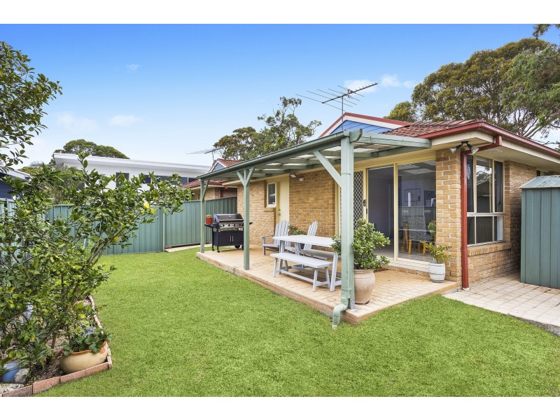 1/10 Grenville Avenue, Caringbah NSW 2229
