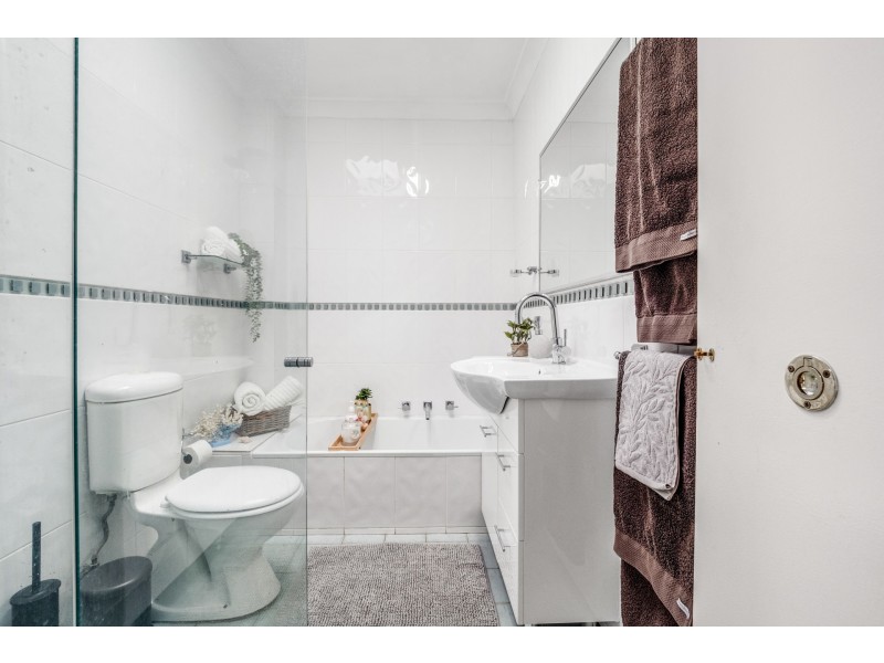 4D/218 Box Road, Miranda NSW 2228