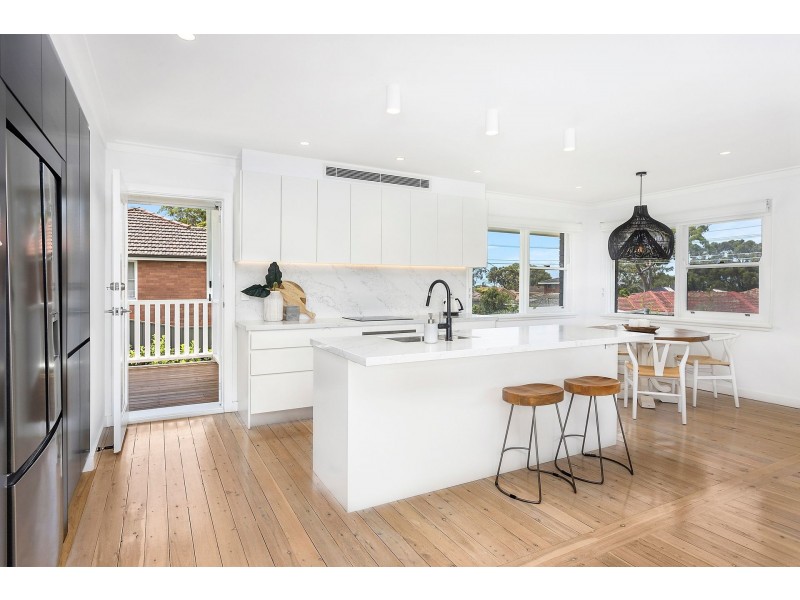 1 Redfern Place, Gymea NSW 2227