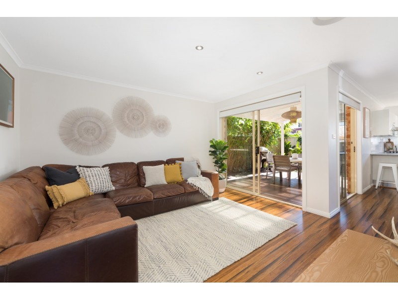 2/11 Frobisher Avenue, Caringbah NSW 2229