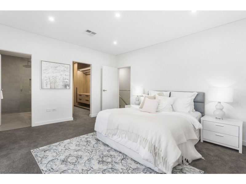 1/63 Northcote Avenue, Caringbah South NSW 2229