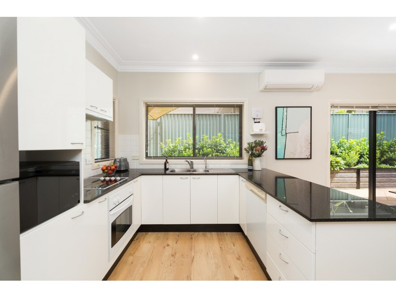 2/1-3 Third Avenue, Gymea Bay NSW 2227