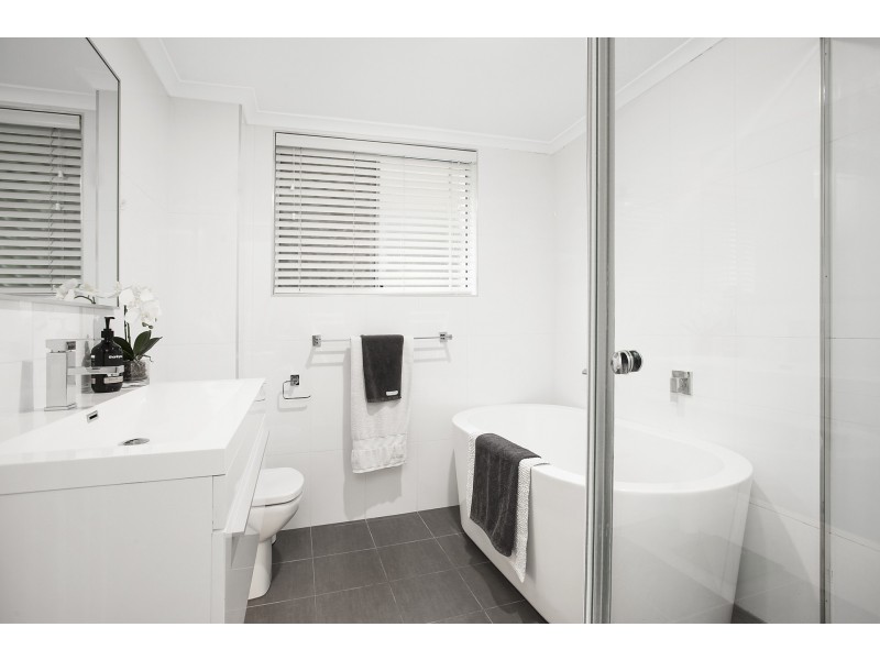 14/8-10 Vista Street, Caringbah NSW 2229