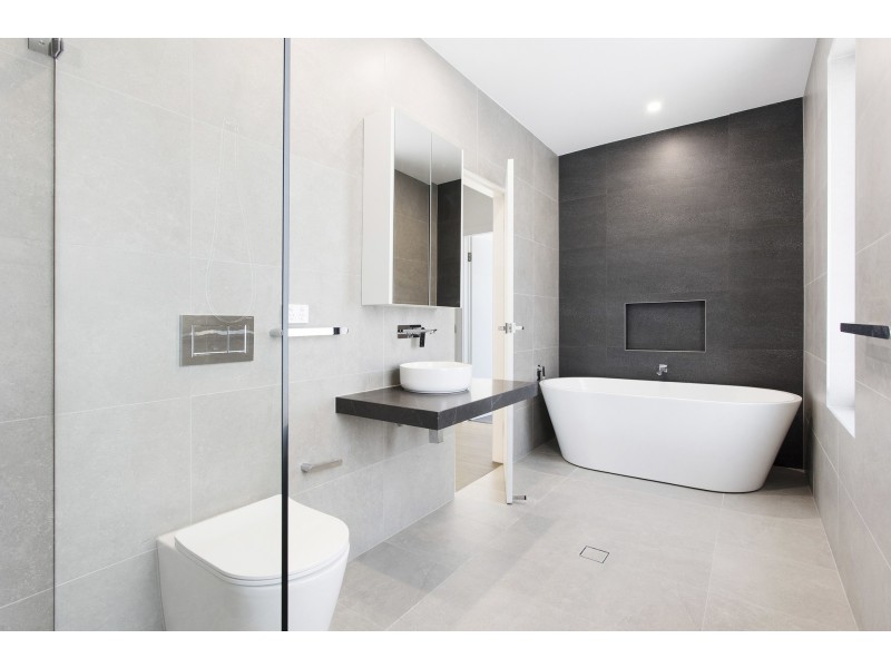 2/63 Northcote Avenue, Caringbah South NSW 2229