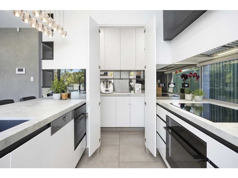 1/23 Gannons Road, Caringbah NSW 2229