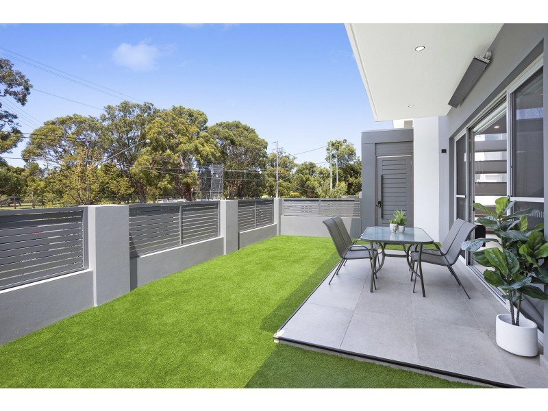 1/23 Gannons Road, Caringbah NSW 2229