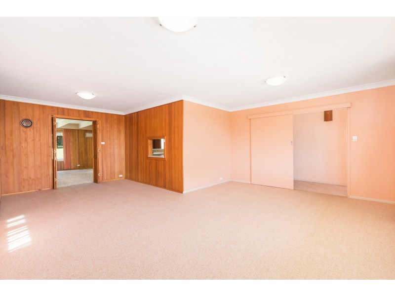 9 Wylie Street, Kirrawee NSW 2232