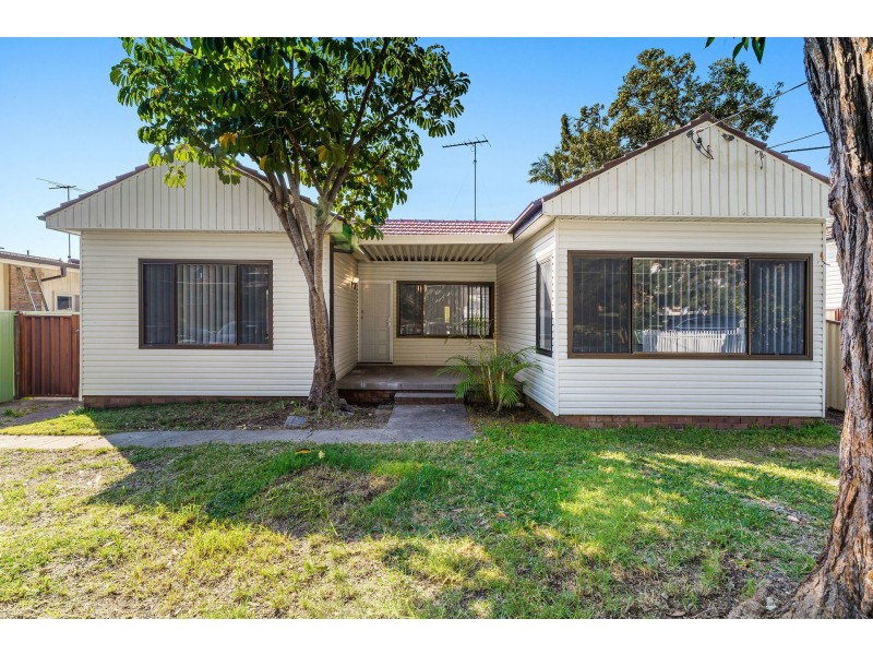 16 Miranda Road, Miranda NSW 2228