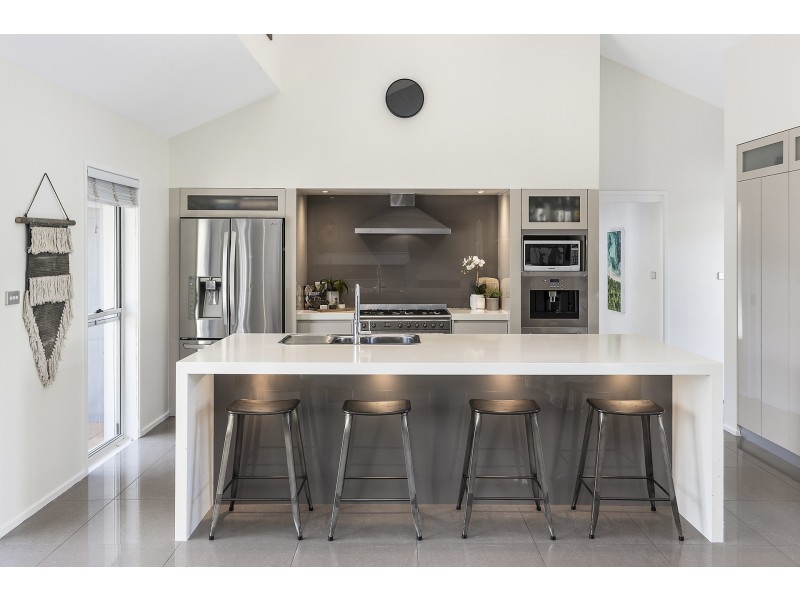 379 Woolooware Road, Burraneer NSW 2230