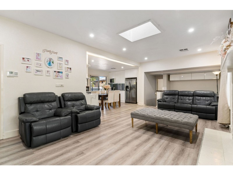 212 The Boulevarde, Miranda NSW 2228