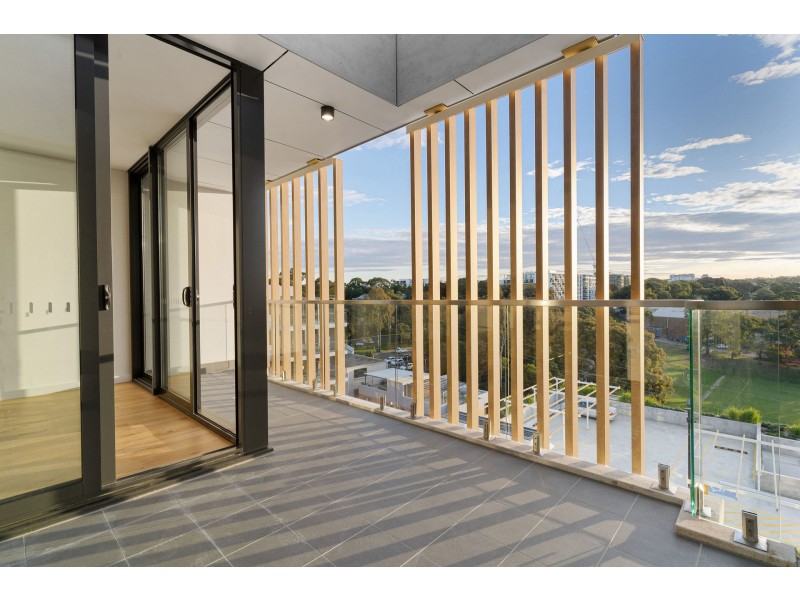 704/3 Penprase Lane, Miranda NSW 2228