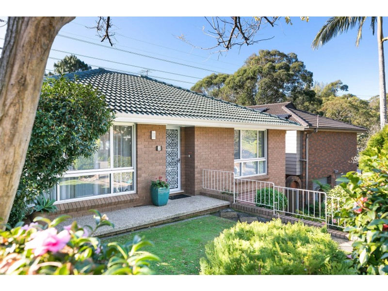 7 Tea Tree Place, Kirrawee NSW 2232