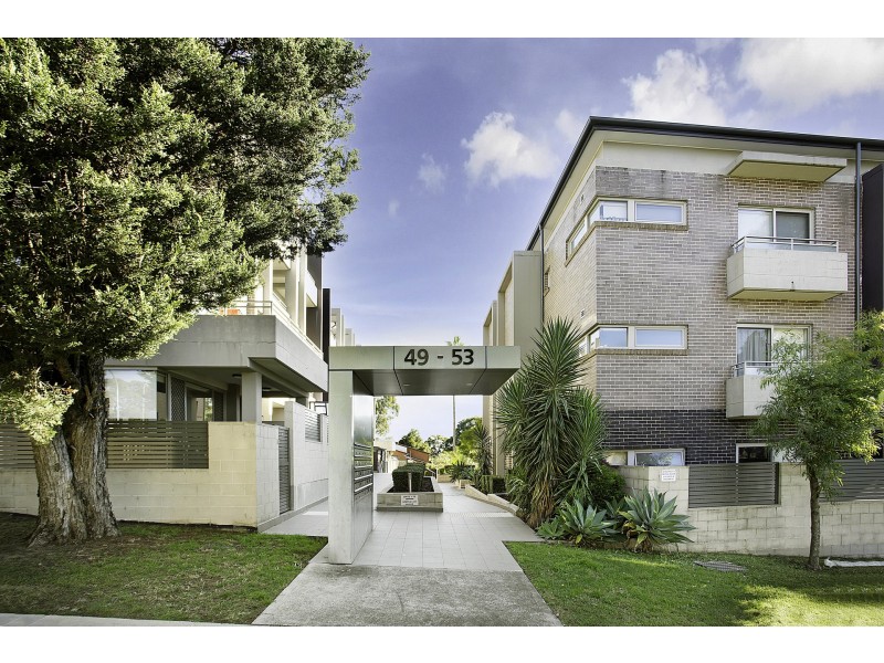 2/49-53 Vermont Street, Sutherland NSW 2232