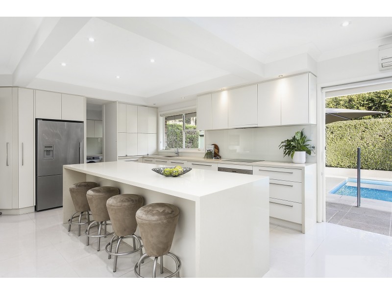 10 Holt Road, Sylvania NSW 2224