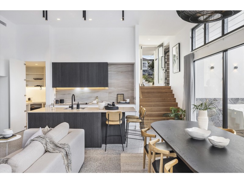 24 Terrace Avenue, Sylvania NSW 2224