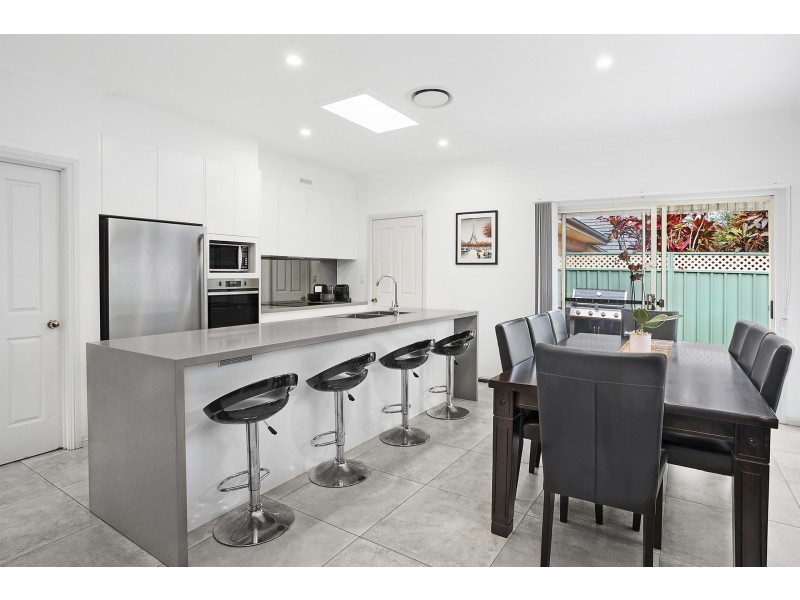 2/13 Flide Street, Caringbah NSW 2229