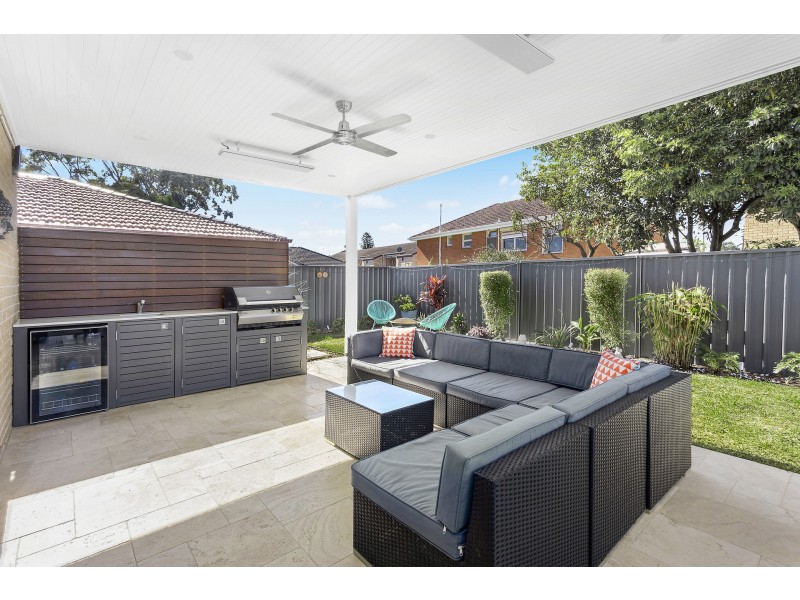 13 Bimbadeen Avenue, Miranda NSW 2228