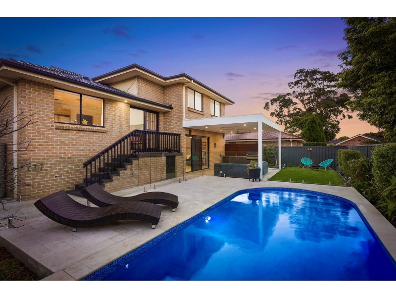 13 Bimbadeen Avenue, Miranda NSW 2228
