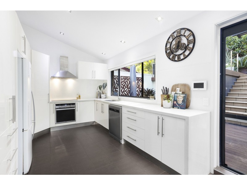 13 Glenhaven Place, Oyster Bay NSW 2225