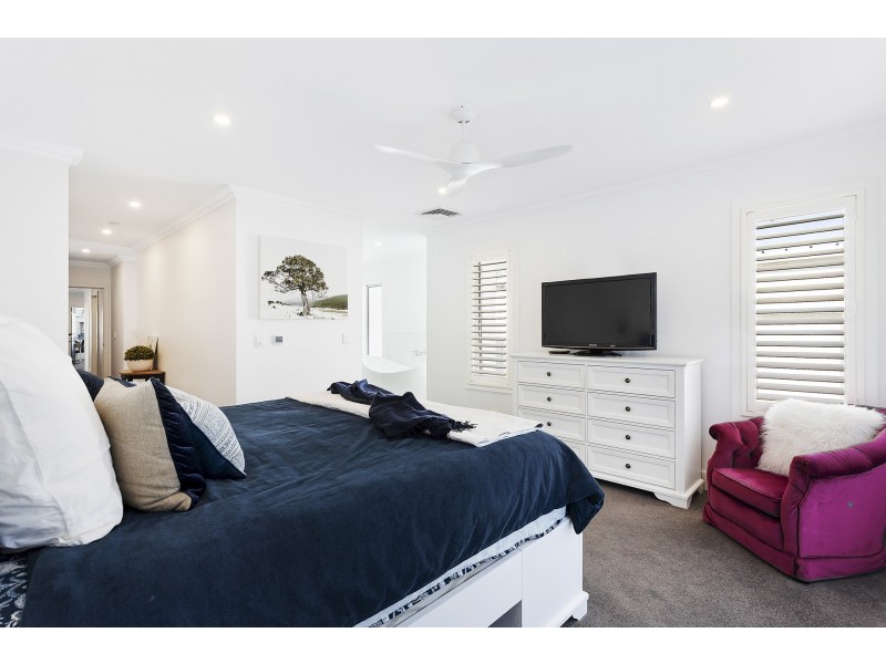 27 Casuarina Road, Gymea Bay NSW 2227