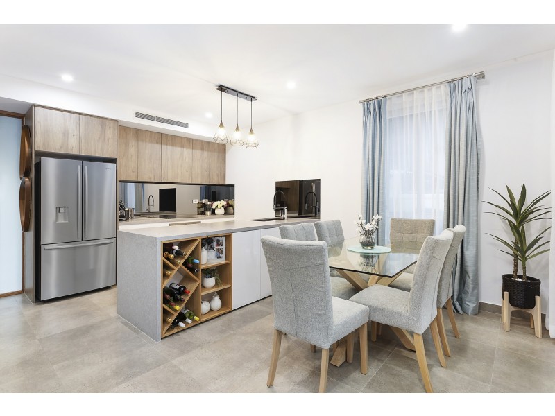 3/23 Gannons Road, Caringbah NSW 2229