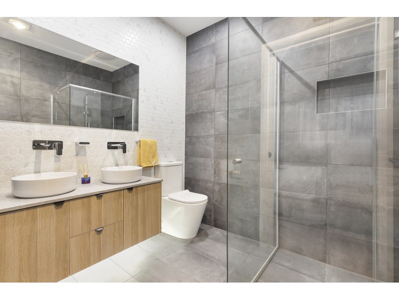 3/23 Gannons Road, Caringbah NSW 2229