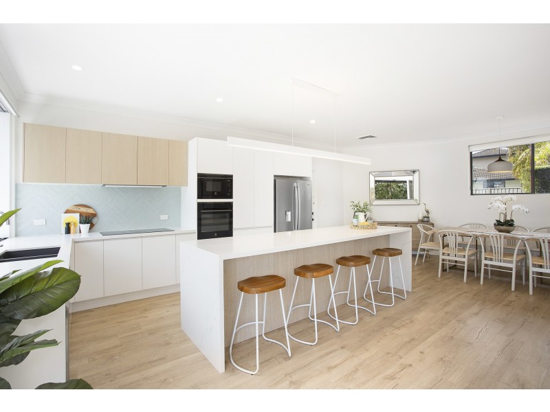 15a Manooka Place, Kareela NSW 2232