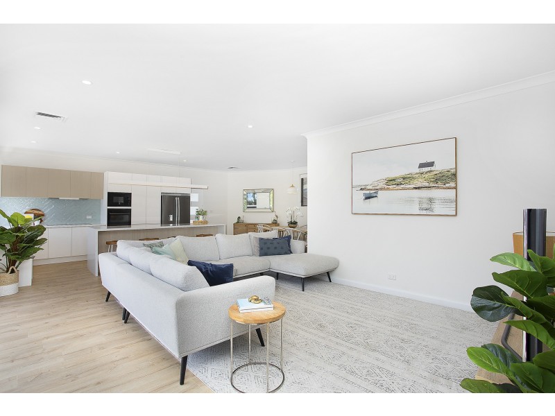 15a Manooka Place, Kareela NSW 2232