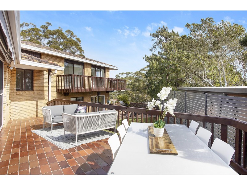 15a Manooka Place, Kareela NSW 2232