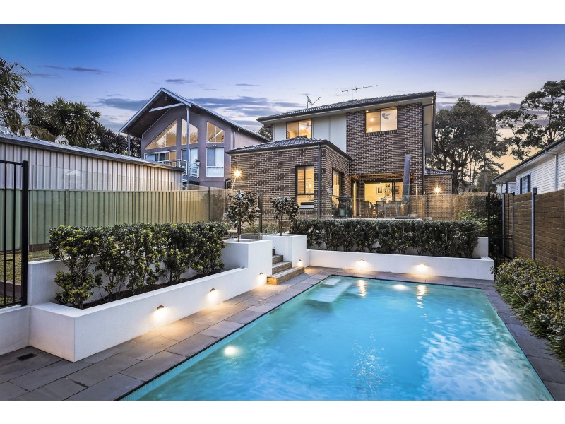 42 Glencoe Street, Sutherland NSW 2232