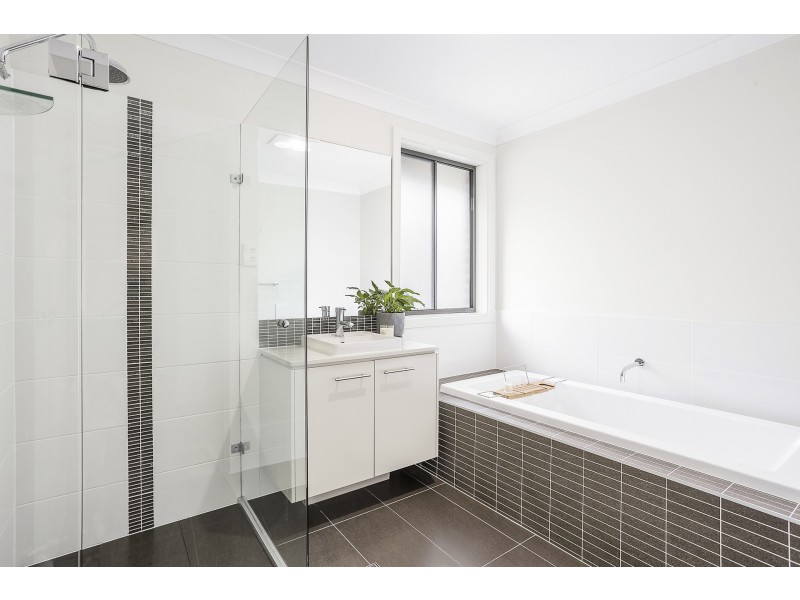 42 Glencoe Street, Sutherland NSW 2232