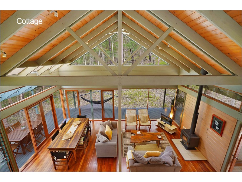 949 Bombah Point Road, Bombah Point NSW 2423