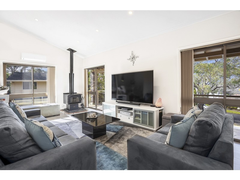27 Borambil Place, Oyster Bay NSW 2225