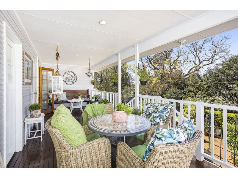 2 Weemala Avenue, Kirrawee NSW 2232