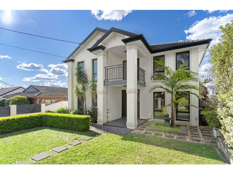 27 Castelnau Street, Caringbah South NSW 2229