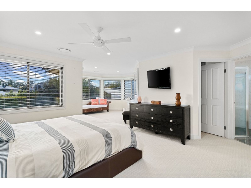 27 Castelnau Street, Caringbah South NSW 2229