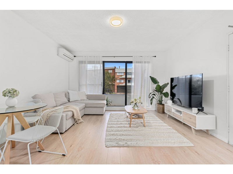 12/35 Banksia Road, Caringbah NSW 2229