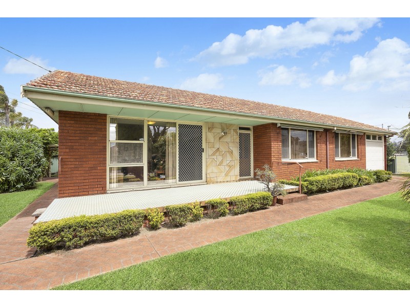 1 Bellinger Place, Sylvania Waters NSW 2224