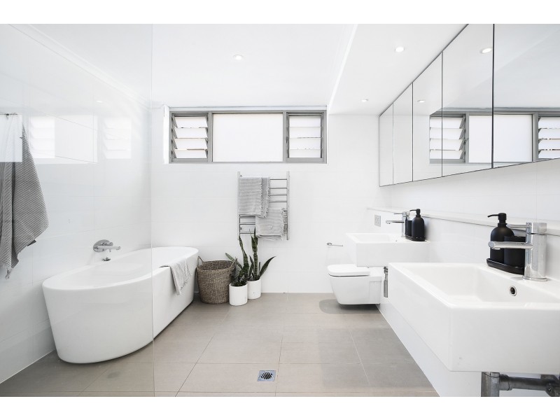 212 North West Arm Road, Grays Point NSW 2232