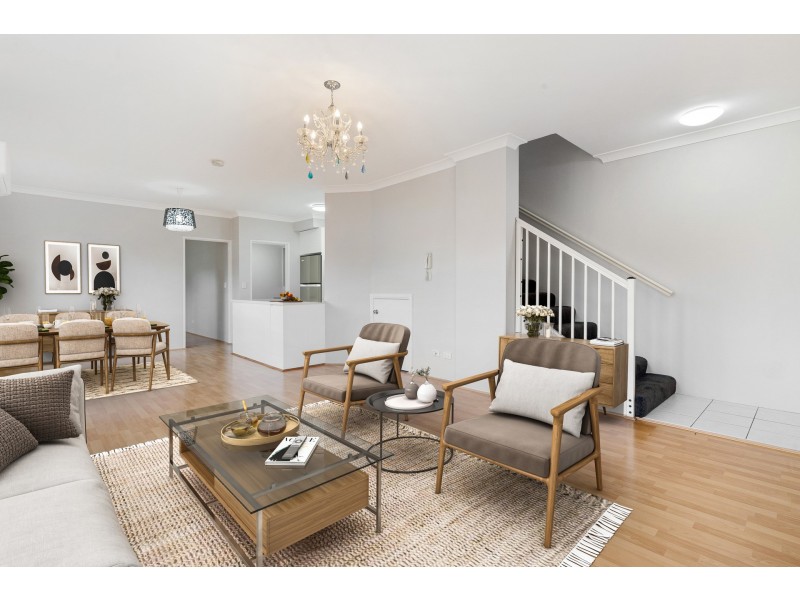 4/8 Warumbui Avenue, Miranda NSW 2228