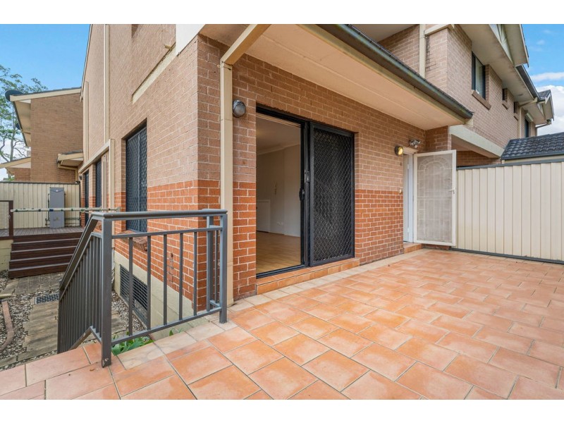 4/8 Warumbui Avenue, Miranda NSW 2228