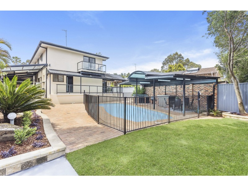 15 Ferguson Close, Menai NSW 2234